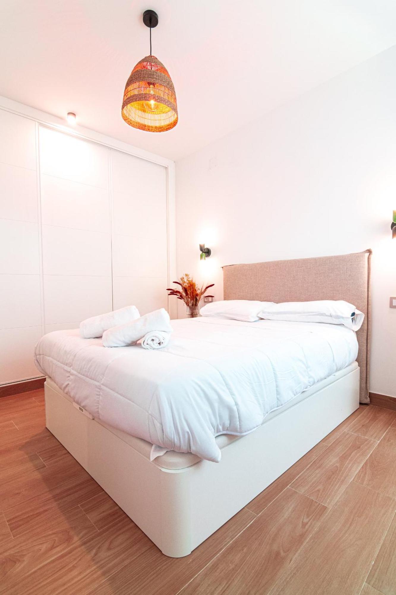 Edomus Castilla 120 เซบีญา ภายนอก รูปภาพ